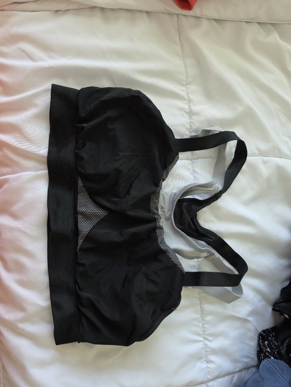 Athleta Black & White Mesh-Detail Sports Bra Sz Large
